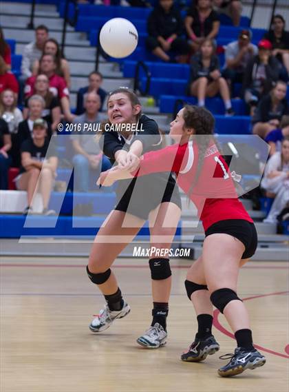 Thumbnail 3 in Horizon Honors vs Chandler Prep (AIA D2 Finals) photogallery.