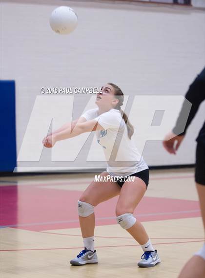Thumbnail 2 in Horizon Honors vs Chandler Prep (AIA D2 Finals) photogallery.