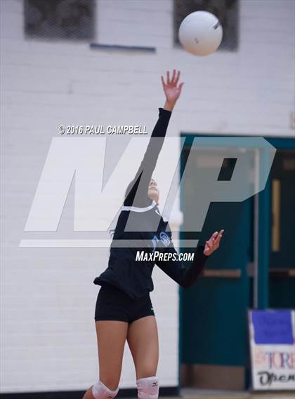 Thumbnail 1 in Horizon Honors vs Chandler Prep (AIA D2 Finals) photogallery.