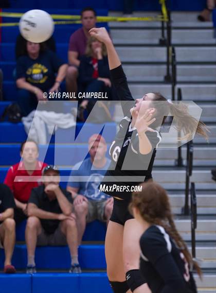 Thumbnail 2 in Horizon Honors vs Chandler Prep (AIA D2 Finals) photogallery.