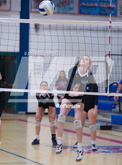 Thumbnail 2 in Horizon Honors vs Chandler Prep (AIA D2 Finals) photogallery.