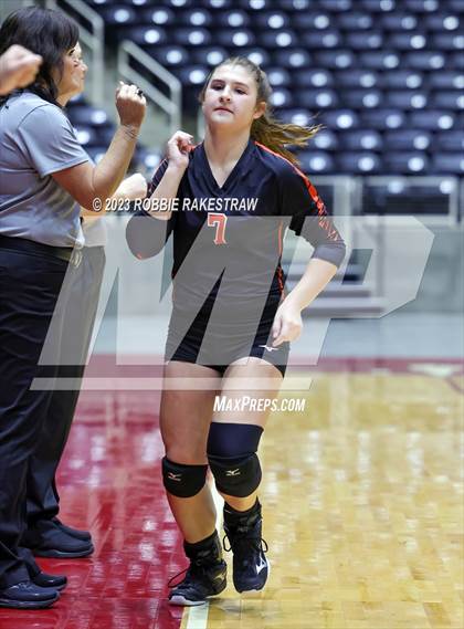 Thumbnail 2 in Iola vs. Schulenburg (UIL 2A Volleyball Semifinal) photogallery.