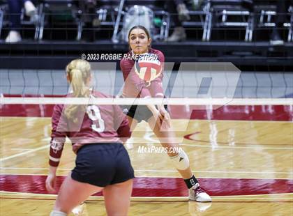 Thumbnail 2 in Iola vs. Schulenburg (UIL 2A Volleyball Semifinal) photogallery.