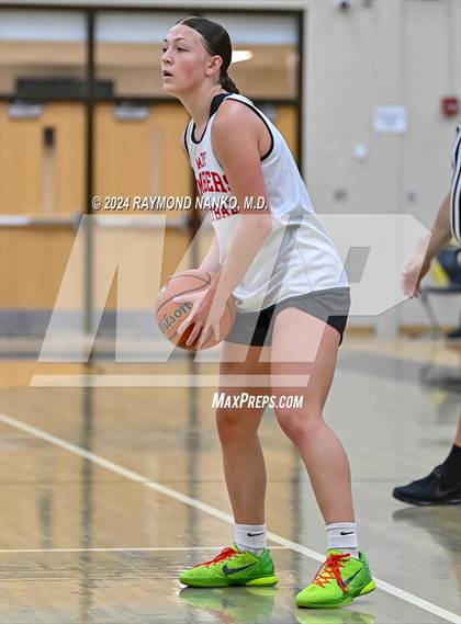 Thumbnail 2 in Mt. Vernon vs Rensselaer Central (IBCA / IHSAA Showcase) photogallery.
