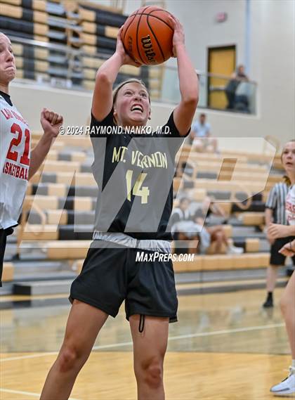 Thumbnail 1 in Mt. Vernon vs Rensselaer Central (IBCA / IHSAA Showcase) photogallery.