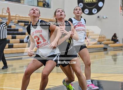 Thumbnail 2 in Mt. Vernon vs Rensselaer Central (IBCA / IHSAA Showcase) photogallery.