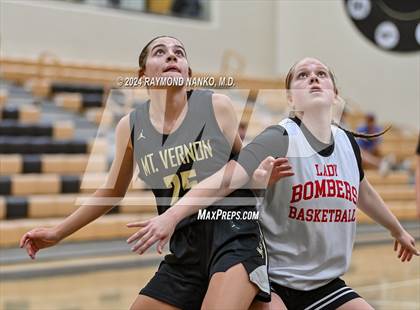 Thumbnail 1 in Mt. Vernon vs Rensselaer Central (IBCA / IHSAA Showcase) photogallery.