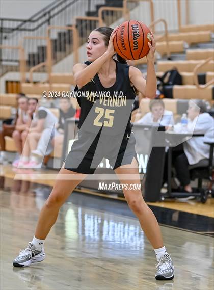 Thumbnail 2 in Mt. Vernon vs Rensselaer Central (IBCA / IHSAA Showcase) photogallery.