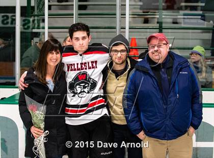Thumbnail 2 in Milton @ Wellesley photogallery.