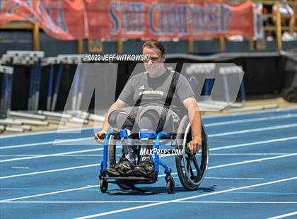 Thumbnail 1 in NCHSAA 2A/3A Unified Track Championships photogallery.