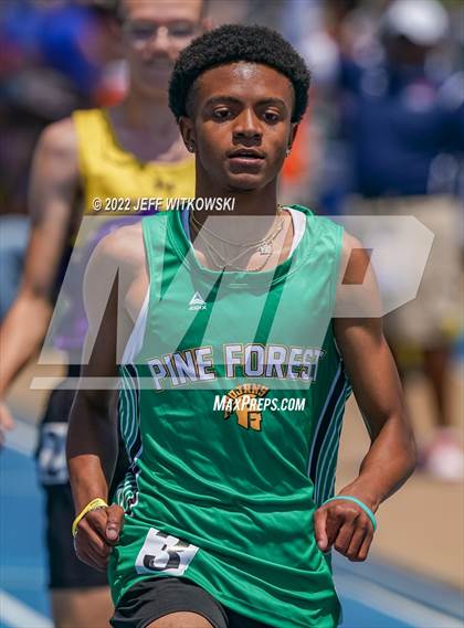 Thumbnail 3 in NCHSAA 2A/3A Unified Track Championships photogallery.