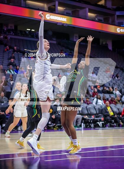 Thumbnail 2 in Whitney vs. Vanden (CIF SJS D2 Final) photogallery.