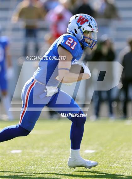 Thumbnail 3 in Johnson @ Westlake (UIL 6A Football Regional Playoff) photogallery.