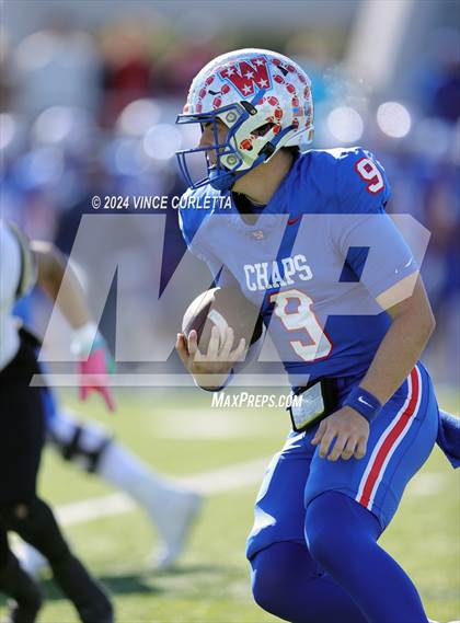 Thumbnail 2 in Johnson @ Westlake (UIL 6A Football Regional Playoff) photogallery.