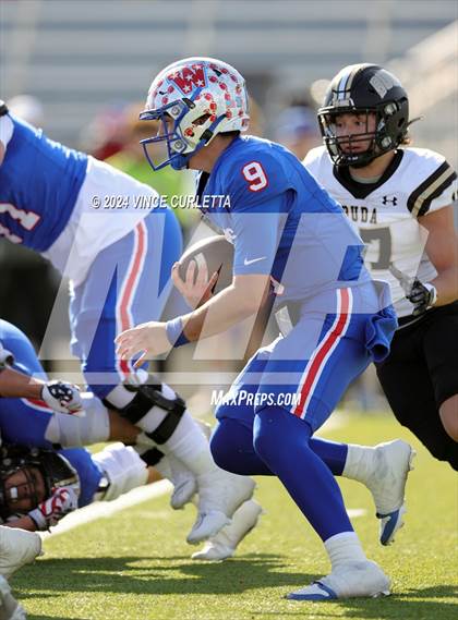 Thumbnail 3 in Johnson @ Westlake (UIL 6A Football Regional Playoff) photogallery.