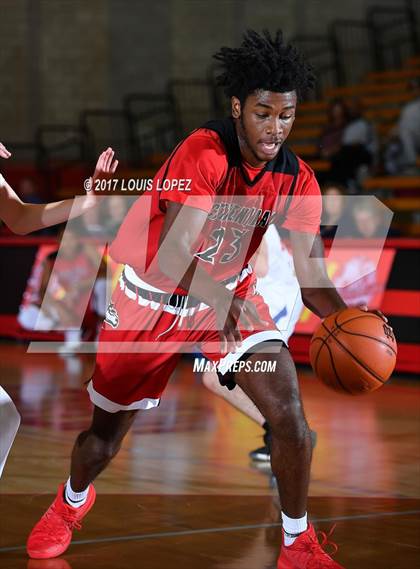 Thumbnail 1 in Los Altos vs. Centennial (Nike Extravaganza) photogallery.