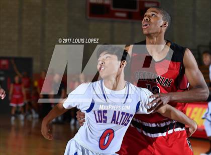 Thumbnail 1 in Los Altos vs. Centennial (Nike Extravaganza) photogallery.