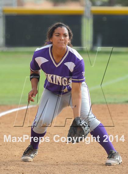 Thumbnail 3 in Oxnard @ Valencia photogallery.