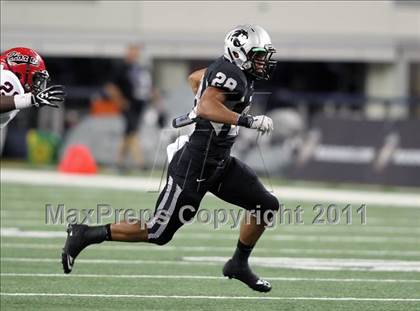 Thumbnail 3 in Cedar Hill vs. Guyer (Kirk Herbstreit National Kickoff Classic) photogallery.