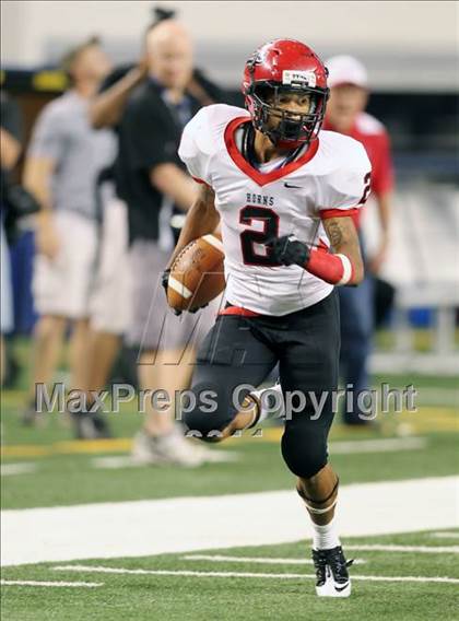 Thumbnail 1 in Cedar Hill vs. Guyer (Kirk Herbstreit National Kickoff Classic) photogallery.