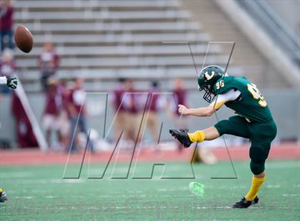 Thumbnail 3 in Rowlett vs Longview (UIL 5A Bi-District Playoff) photogallery.