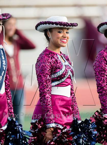 Thumbnail 2 in Rowlett vs Longview (UIL 5A Bi-District Playoff) photogallery.