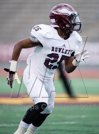 Thumbnail 3 in Rowlett vs Longview (UIL 5A Bi-District Playoff) photogallery.