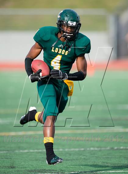 Thumbnail 3 in Rowlett vs Longview (UIL 5A Bi-District Playoff) photogallery.