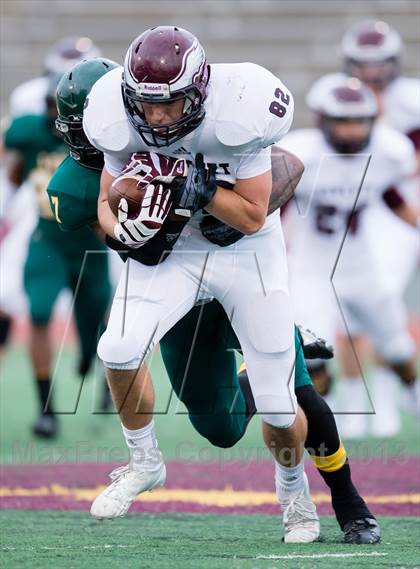 Thumbnail 3 in Rowlett vs Longview (UIL 5A Bi-District Playoff) photogallery.