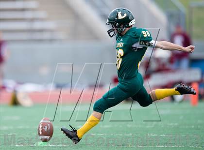 Thumbnail 1 in Rowlett vs Longview (UIL 5A Bi-District Playoff) photogallery.