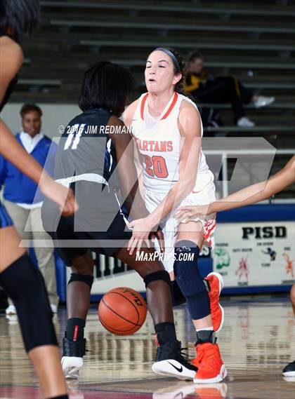 Thumbnail 3 in Clear Springs @ Seven Lakes (McDonald's Texas Invitational) photogallery.