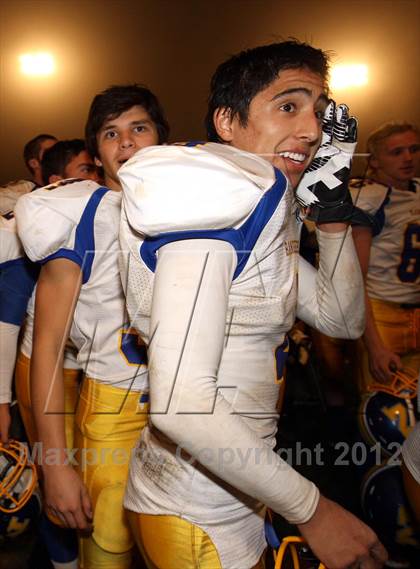 Thumbnail 2 in Centennial vs. Nordhoff (CIF SS Playoffs) photogallery.
