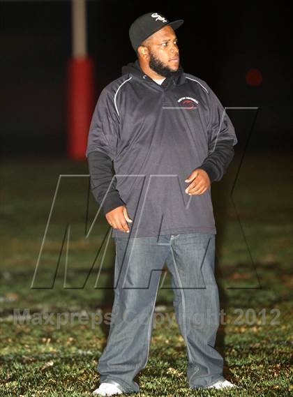 Thumbnail 1 in Centennial vs. Nordhoff (CIF SS Playoffs) photogallery.