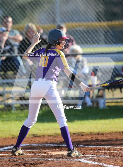 Thumbnail 3 in Mayflower @ Bauxite photogallery.