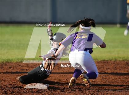 Thumbnail 3 in Mayflower @ Bauxite photogallery.
