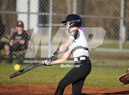 Thumbnail 1 in Mayflower @ Bauxite photogallery.