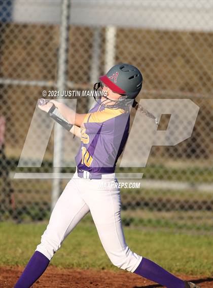 Thumbnail 1 in Mayflower @ Bauxite photogallery.