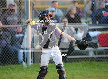 Thumbnail 2 in Mayflower @ Bauxite photogallery.