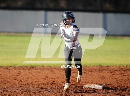Thumbnail 2 in Mayflower @ Bauxite photogallery.