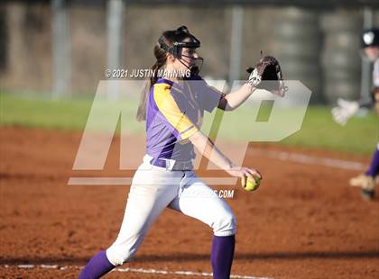 Thumbnail 3 in Mayflower @ Bauxite photogallery.