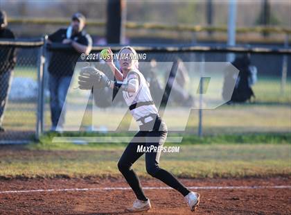 Thumbnail 2 in Mayflower @ Bauxite photogallery.