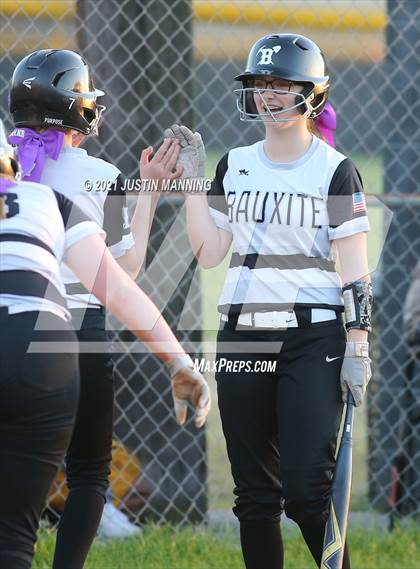Thumbnail 2 in Mayflower @ Bauxite photogallery.