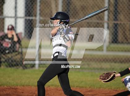 Thumbnail 2 in Mayflower @ Bauxite photogallery.