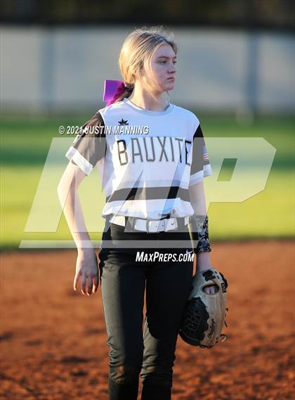 Thumbnail 2 in Mayflower @ Bauxite photogallery.