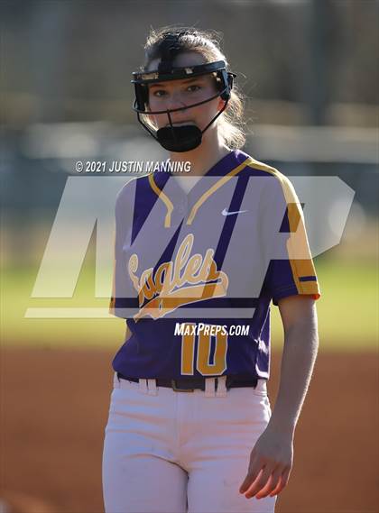 Thumbnail 2 in Mayflower @ Bauxite photogallery.