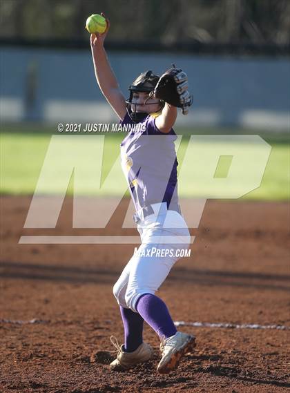 Thumbnail 3 in Mayflower @ Bauxite photogallery.
