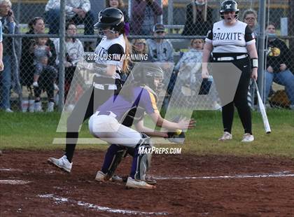 Thumbnail 2 in Mayflower @ Bauxite photogallery.