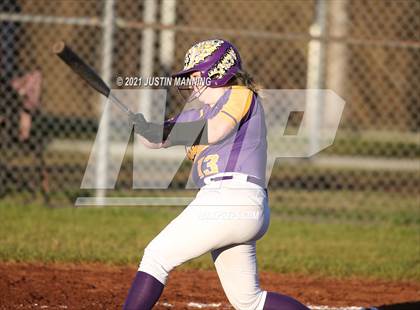 Thumbnail 3 in Mayflower @ Bauxite photogallery.