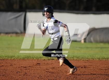 Thumbnail 3 in Mayflower @ Bauxite photogallery.