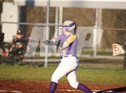 Thumbnail 2 in Mayflower @ Bauxite photogallery.